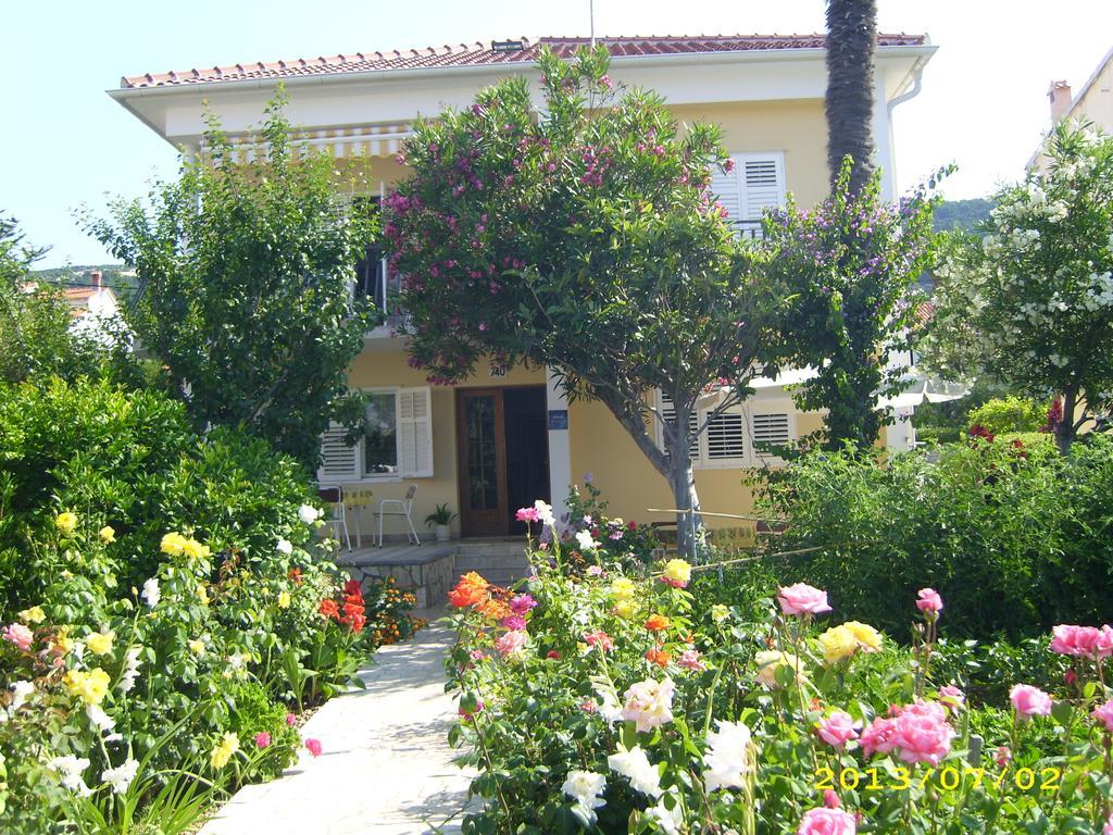 Apartments Antica Rab Town Luaran gambar