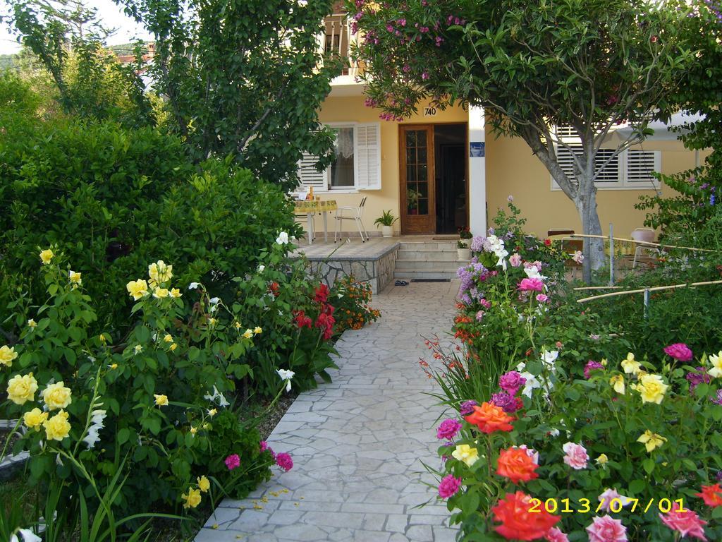 Apartments Antica Rab Town Luaran gambar