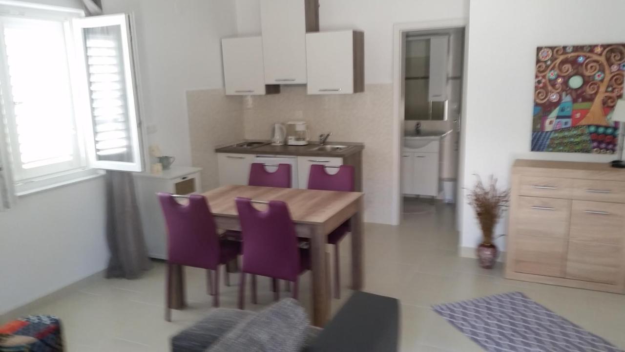 Apartments Antica Rab Town Luaran gambar