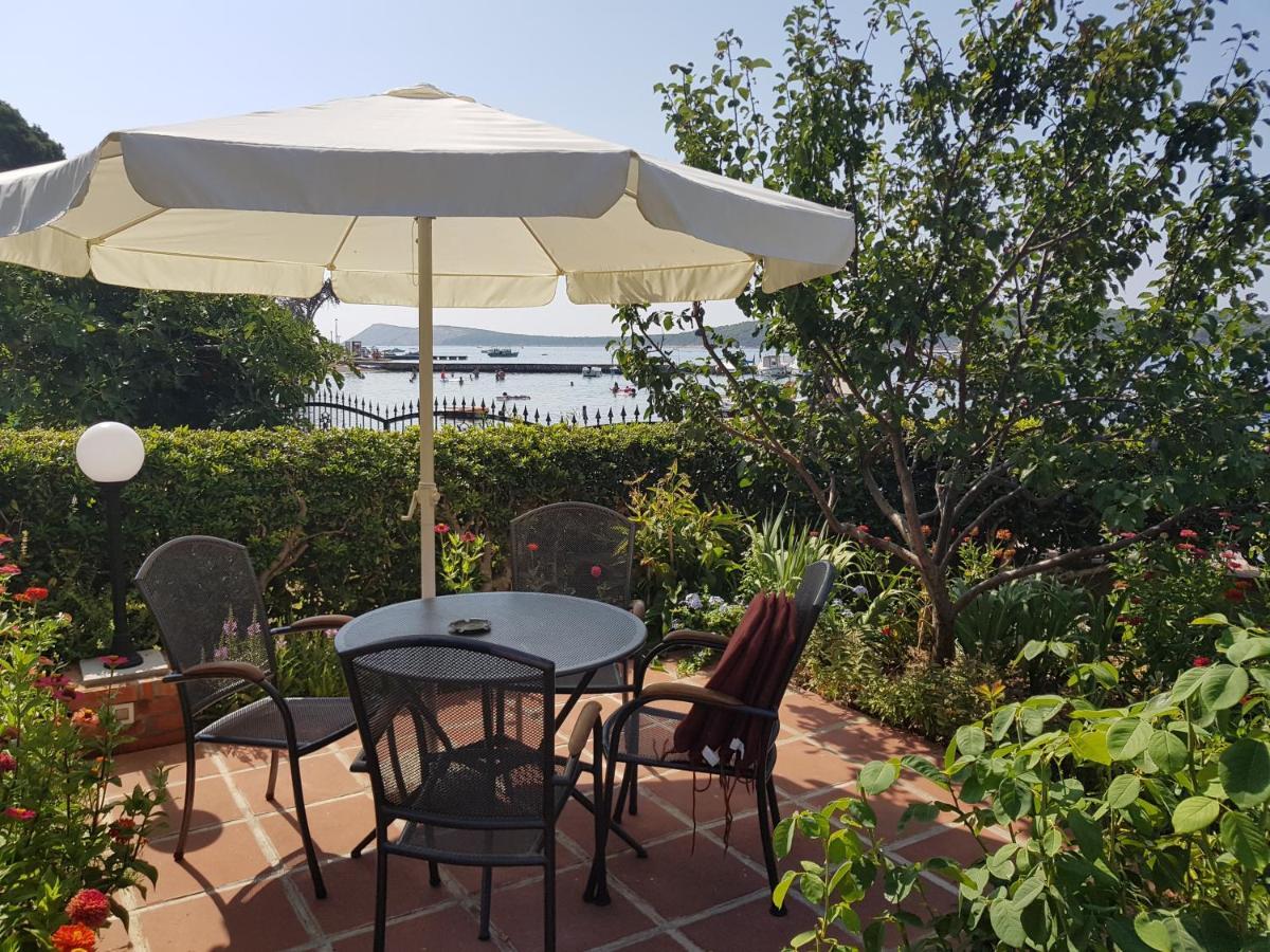 Apartments Antica Rab Town Luaran gambar
