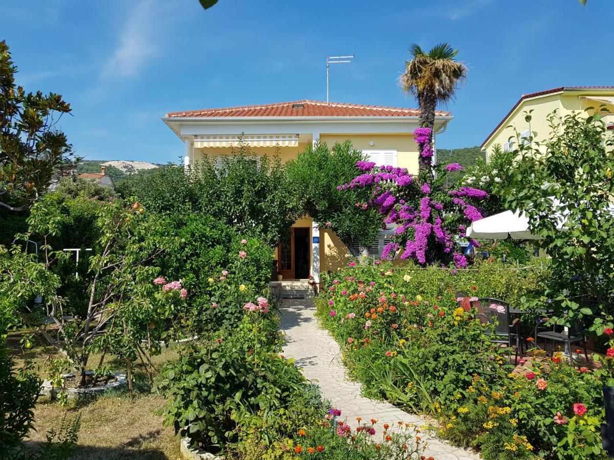 Apartments Antica Rab Town Luaran gambar