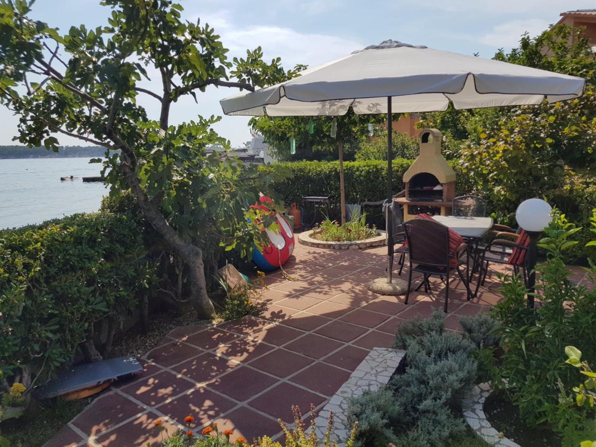 Apartments Antica Rab Town Luaran gambar